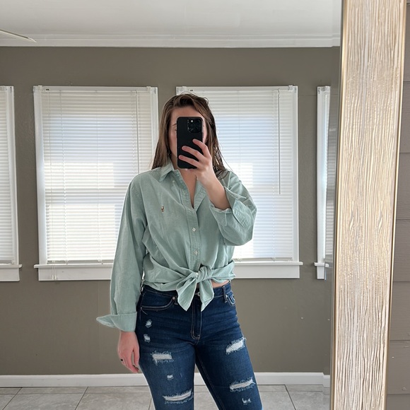 Ralph Lauren button up - Picture 2 of 4